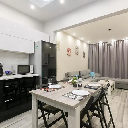 Modern Style Central