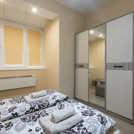 Modern Style Central