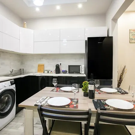 Modern Style Central